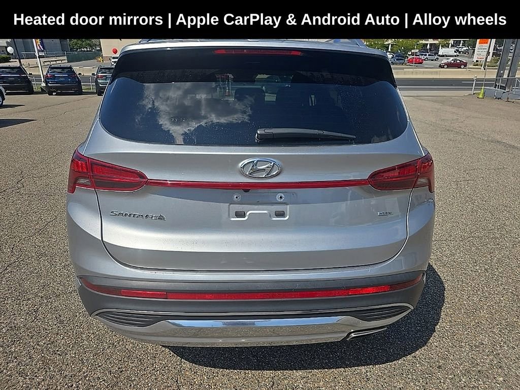 2022 Hyundai Santa Fe SEL photo 3