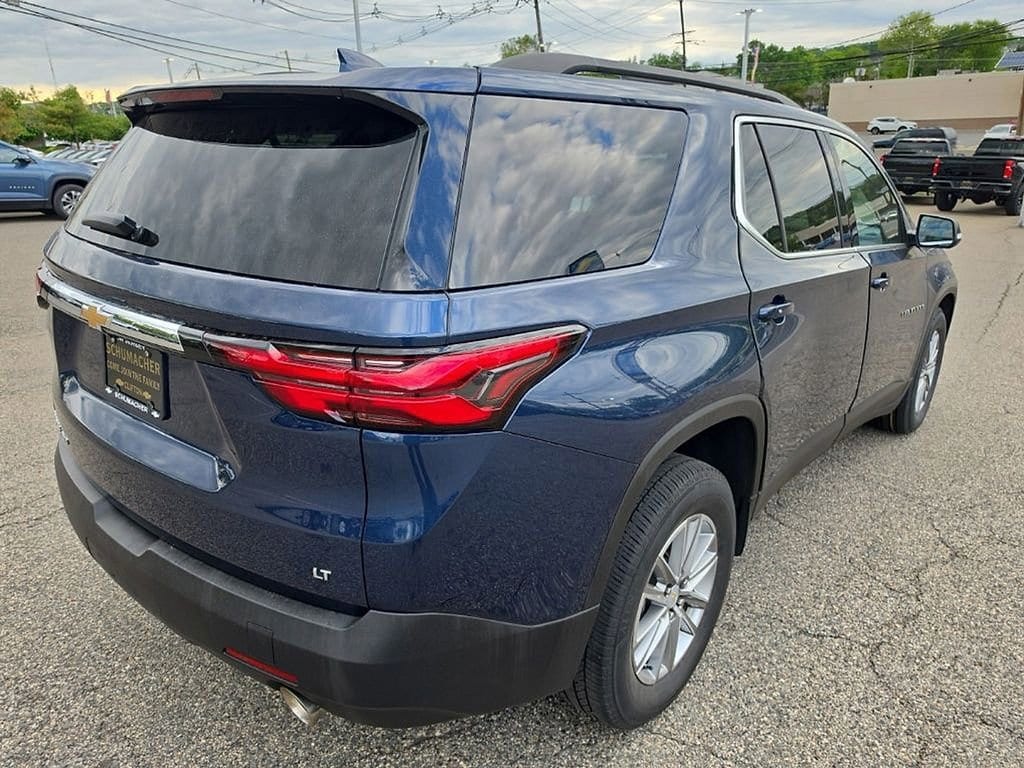 Used 2023 Chevrolet Traverse LT Leather SUV