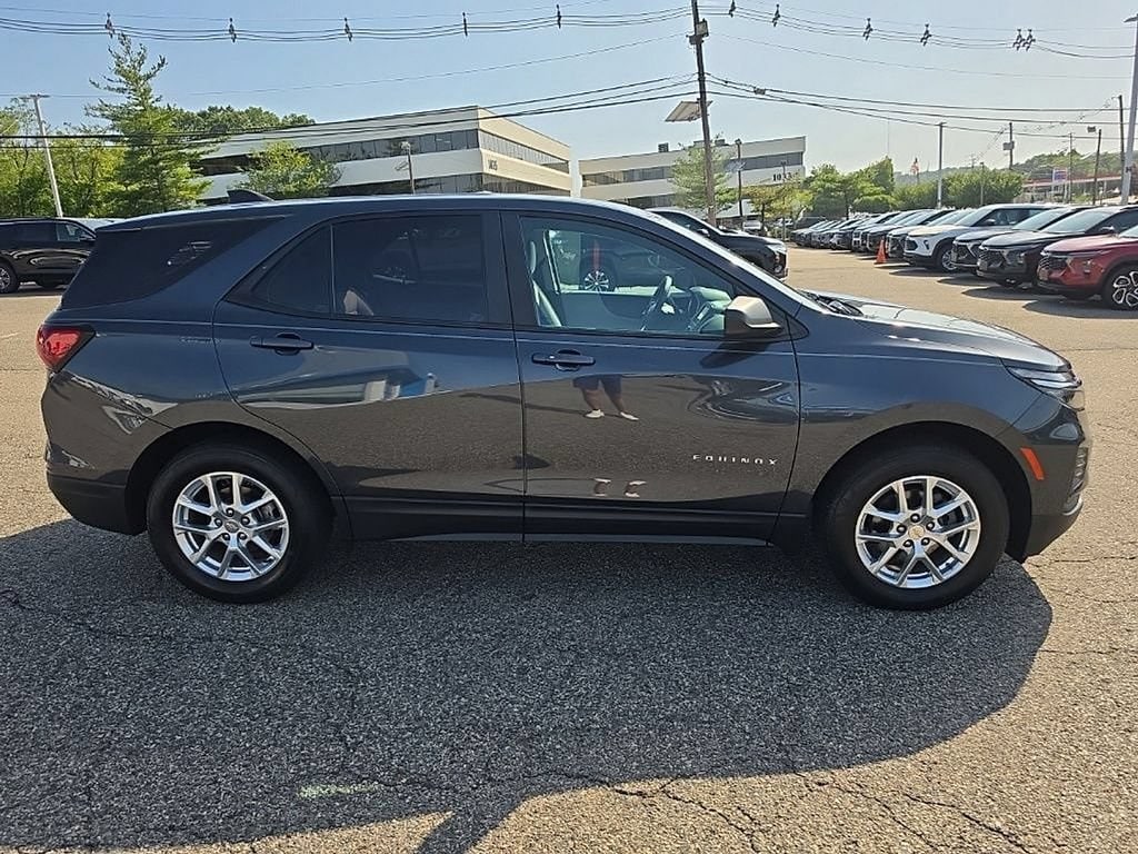 Used 2022 Chevrolet Equinox LS SUV