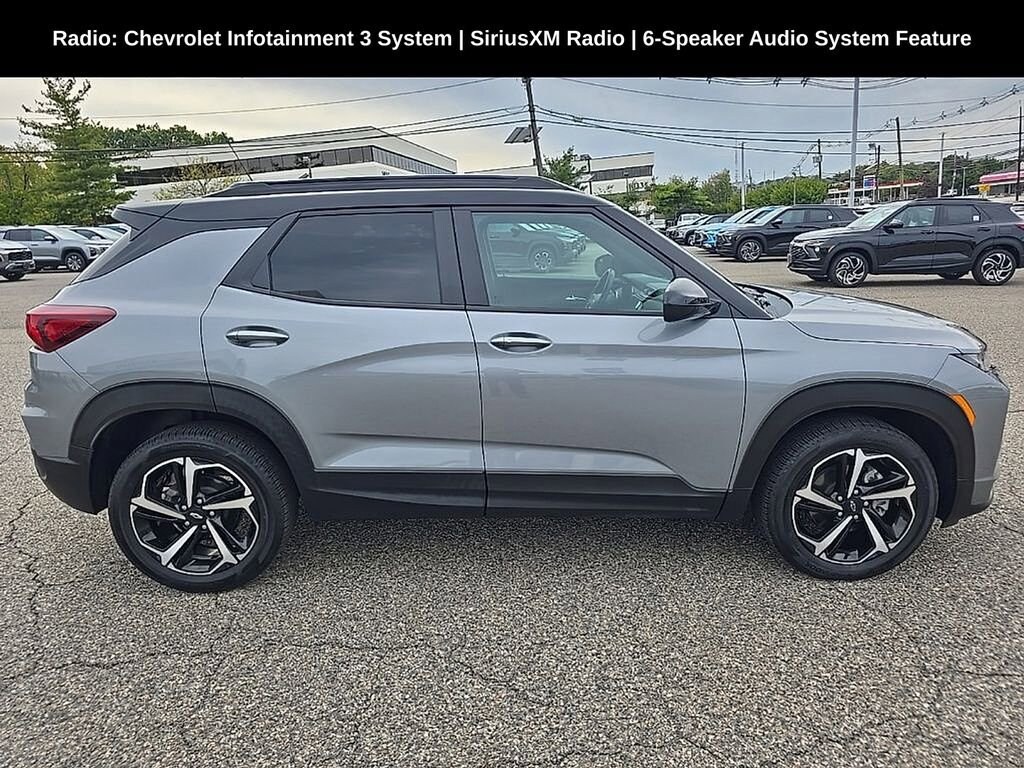 2023 Chevrolet Trailblazer RS photo 2