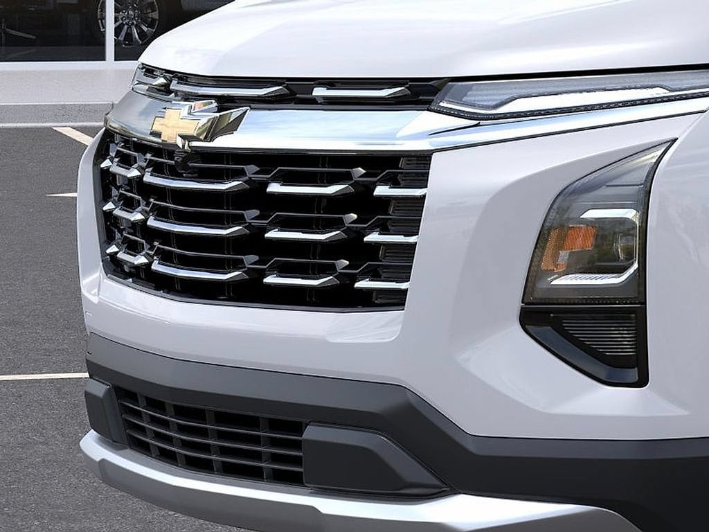 2027 Chevrolet Equinox LT - Photo 13