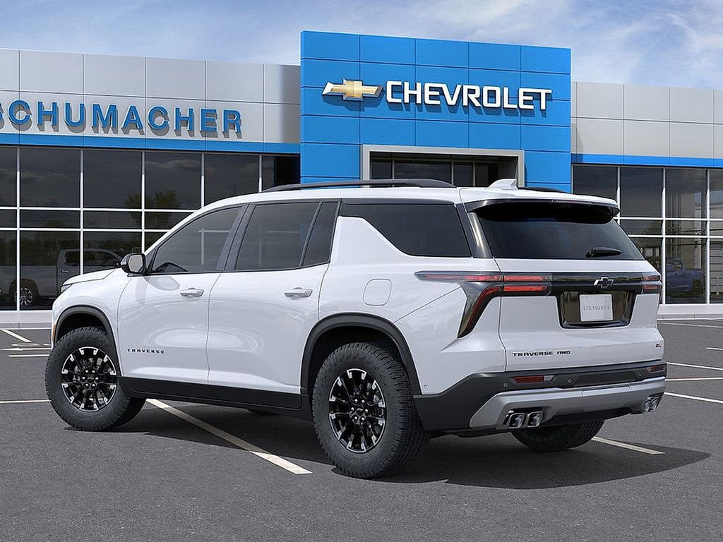 2026 Chevrolet Traverse Z71 photo 2