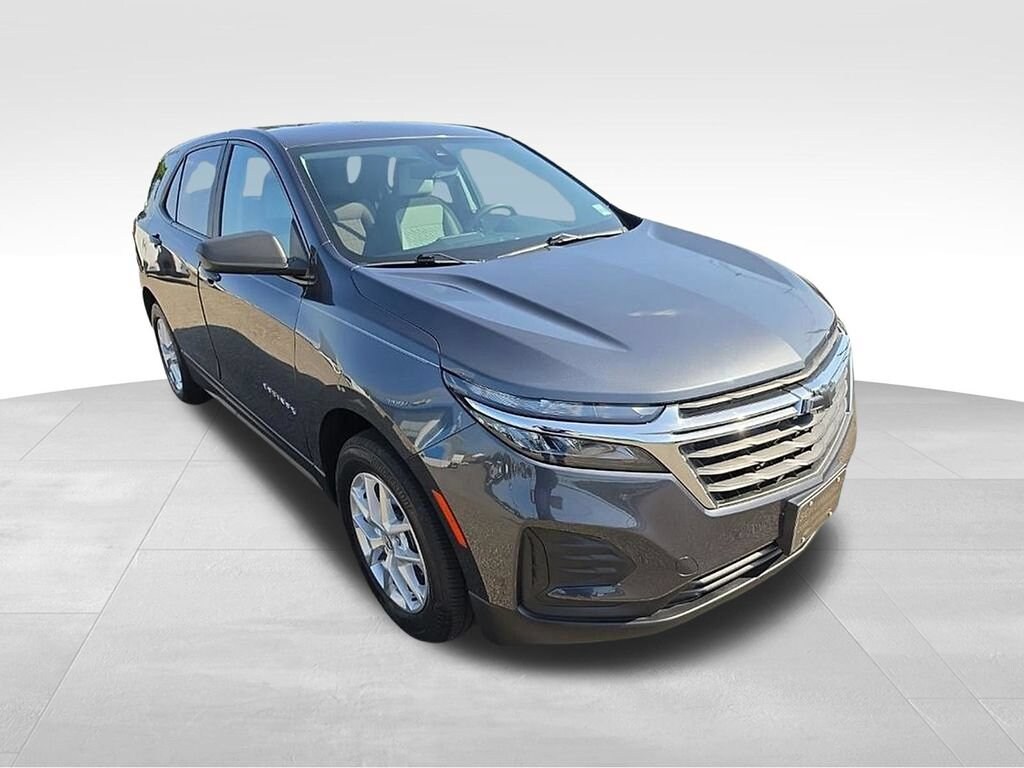 Used 2022 Chevrolet Equinox LS SUV