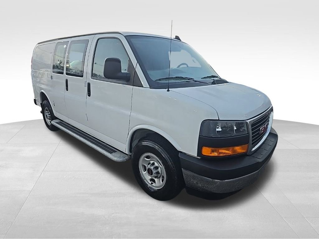 2024 GMC Savana Cargo Work Van's photo