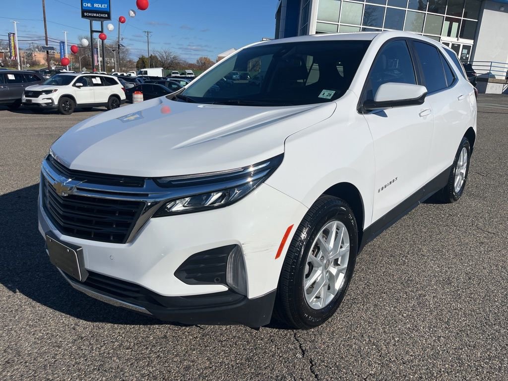 2023 Chevrolet Equinox LT photo 3