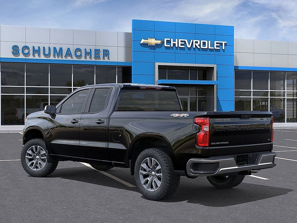 2025 Chevrolet Silverado 1500 LT photo 3