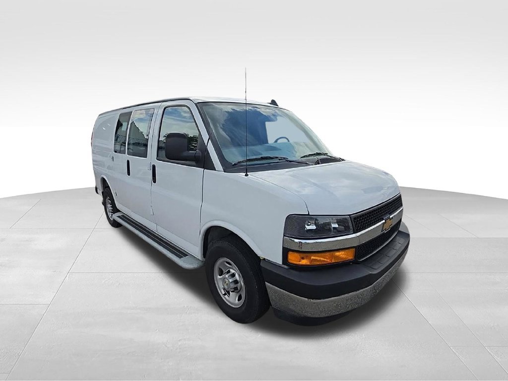 2025 Chevrolet Express Cargo