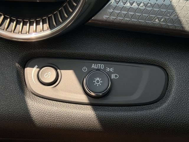 2026 Chevrolet Trax Activ - Photo 20