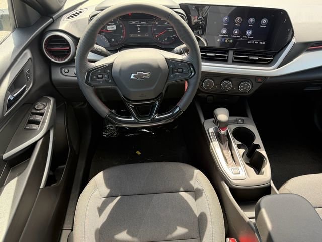 2026 Chevrolet Trax RS - Photo 14