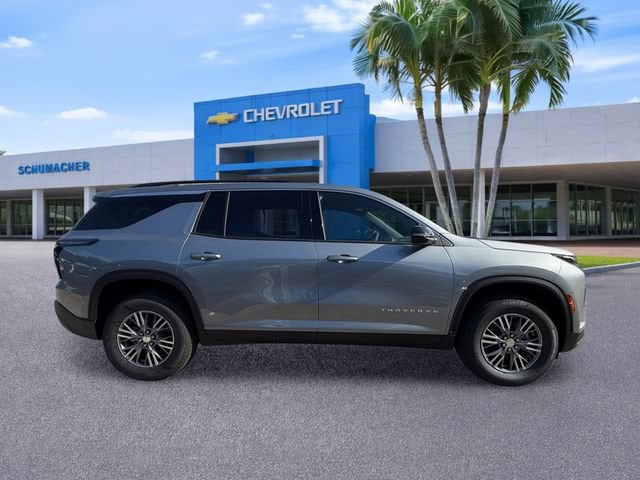 2027 Chevrolet Traverse LT - Photo 8