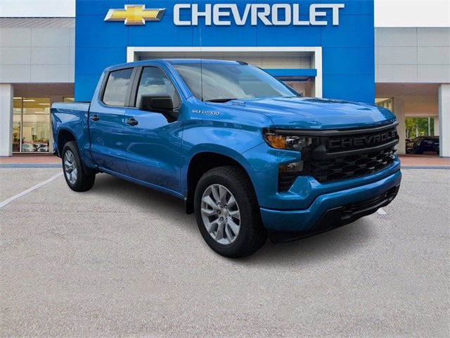 2026 Chevrolet Silverado 1500 Custom's photo