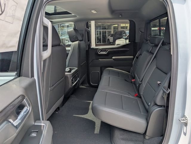 2026 Chevrolet Silverado 1500 LTZ - Photo 13