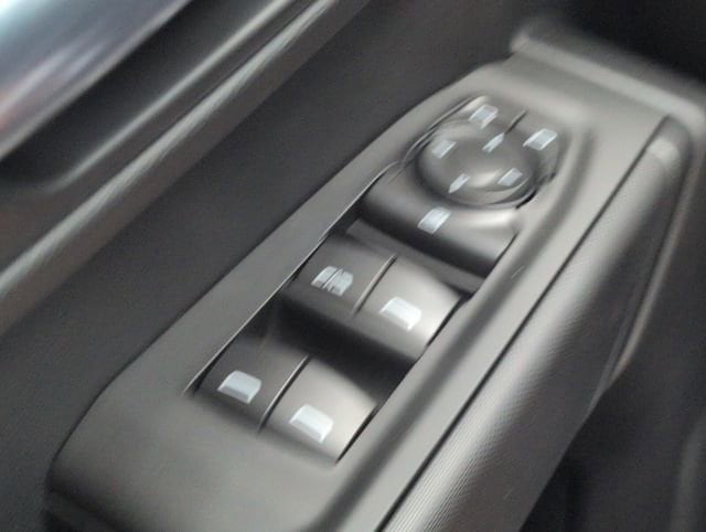 2026 Chevrolet Silverado 1500 Custom - Photo 14