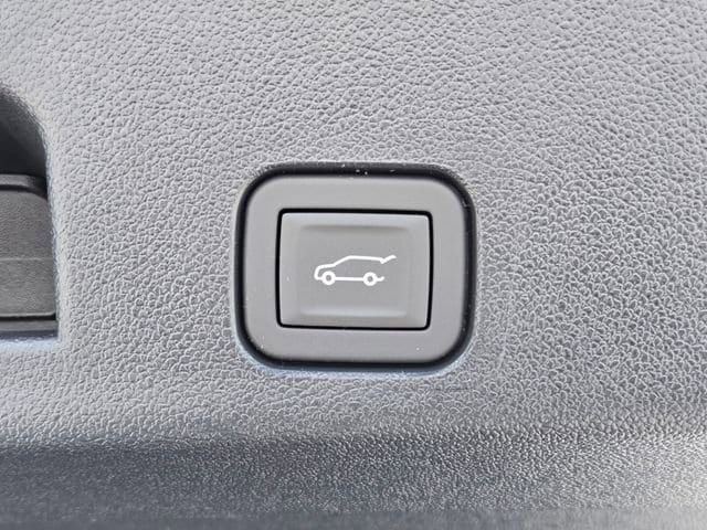 2026 Chevrolet Traverse LT - Photo 15