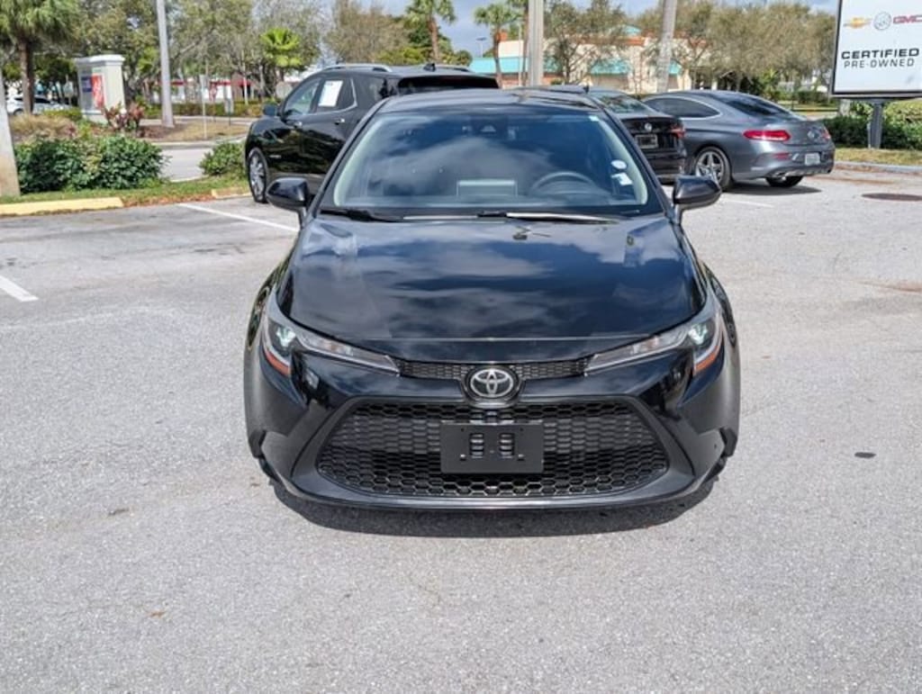 Used 2021 Toyota Corolla LE