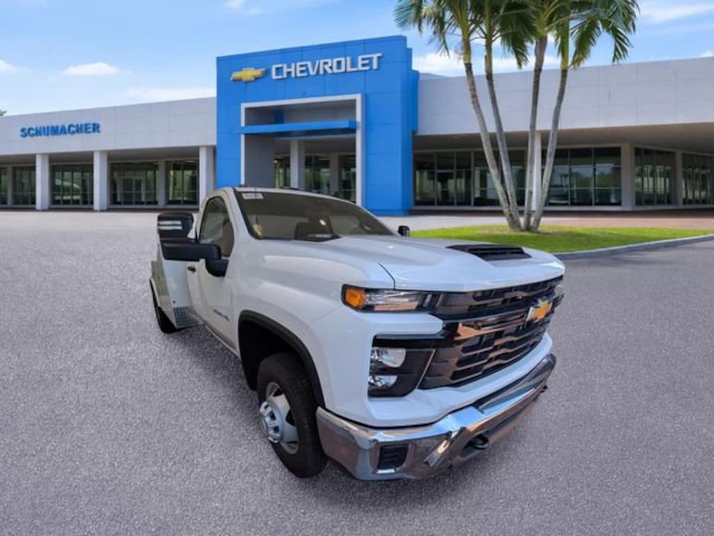 New 2025 Chevrolet Silverado 3500 HD Chassis Cab Work Truck Truck
