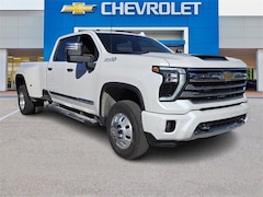 2025 Chevrolet Silverado 3500 HD High Country Truck