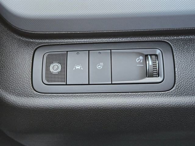 2027 Chevrolet Bolt LT - Photo 26