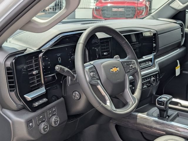 2026 Chevrolet Silverado 1500 LTZ - Photo 12