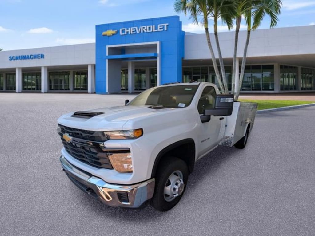 New 2025 Chevrolet Silverado 3500 HD Chassis Cab Work Truck Truck
