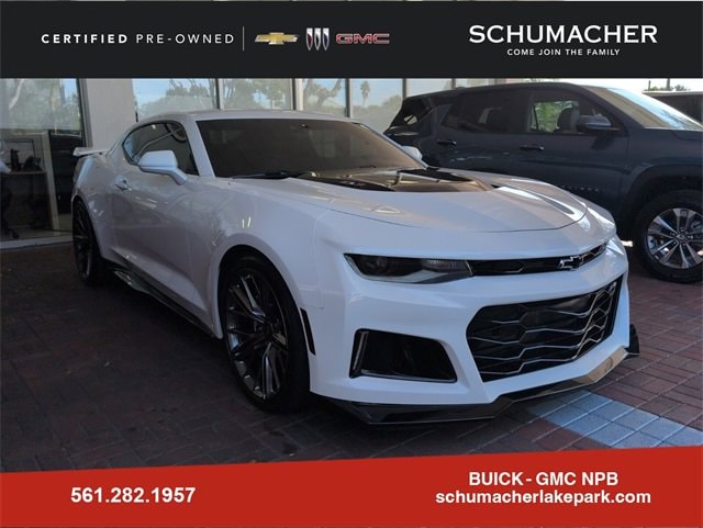 2023 Chevrolet Camaro ZL1's photo