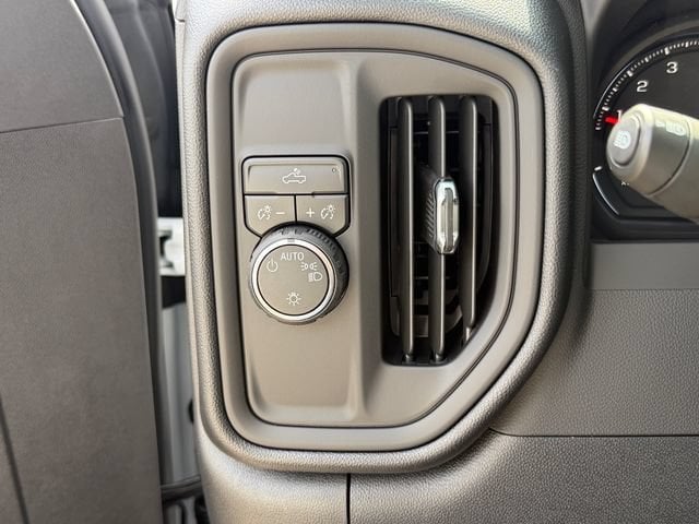 2026 Chevrolet Silverado 1500 Custom - Photo 21