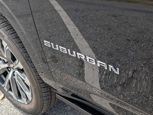 2026 Chevrolet Suburban High Country - Photo 11