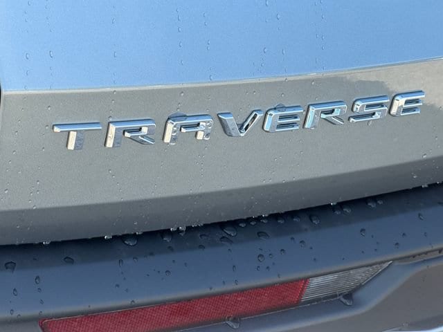 2027 Chevrolet Traverse LT - Photo 9