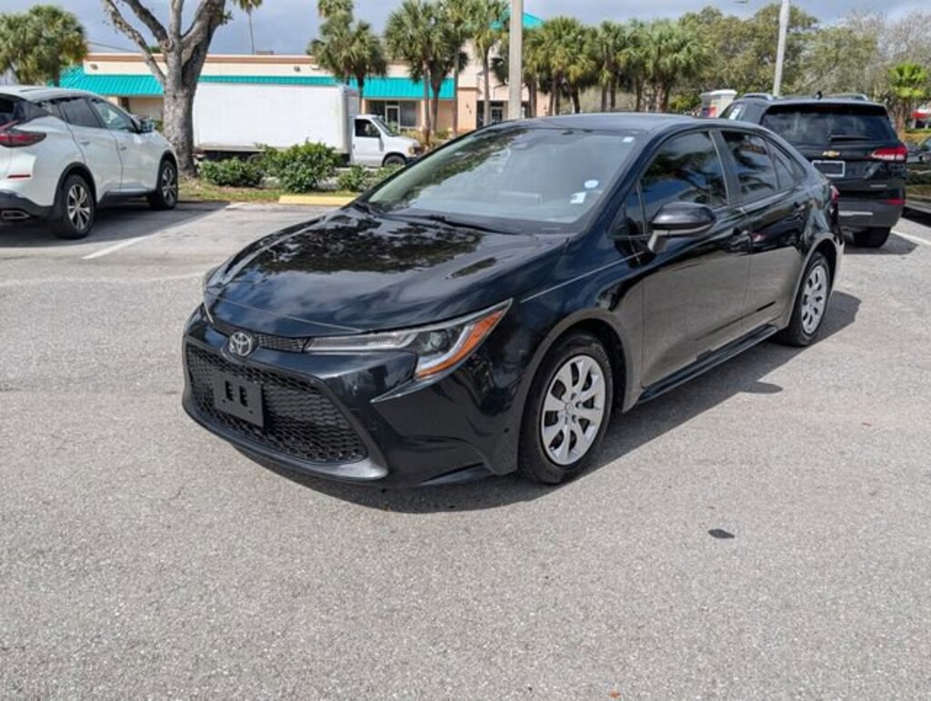 Used 2021 Toyota Corolla LE
