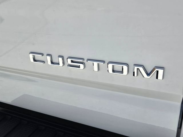 2026 Chevrolet Silverado 2500 HD Custom - Photo 18