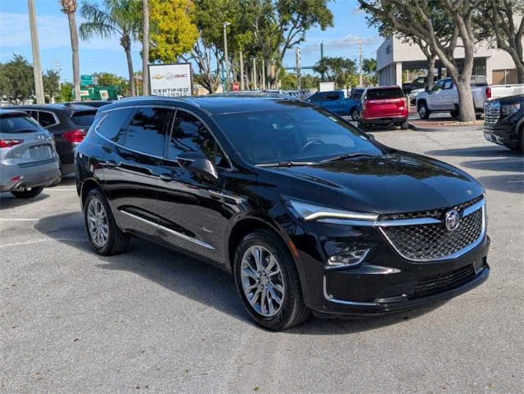 Certified 2023 Buick Enclave Avenir SUV