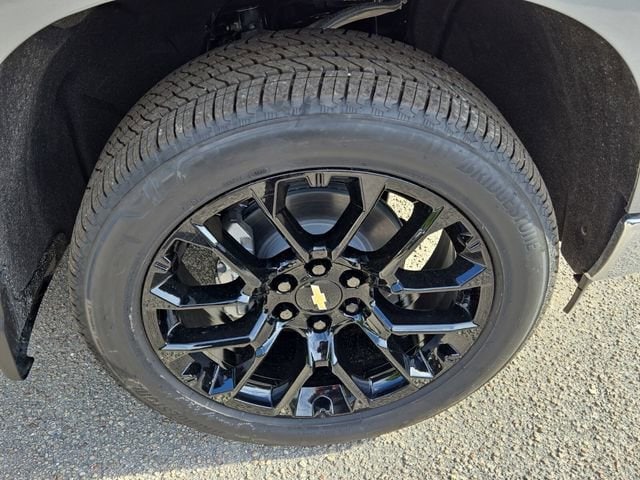 2026 Chevrolet Silverado 1500 LTZ - Photo 18