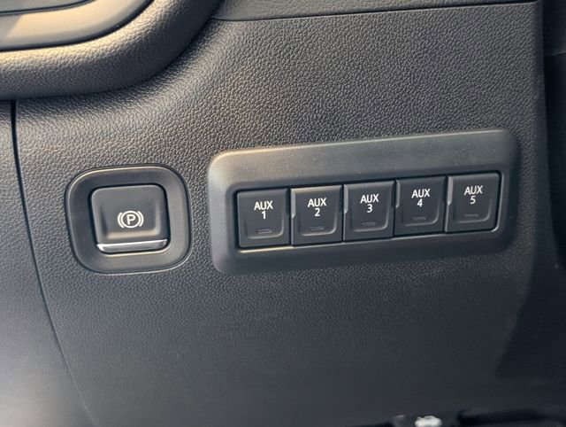 2025 Chevrolet Silverado 3500 HD Work Truck - Photo 27