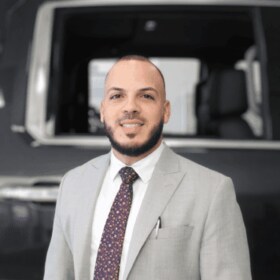 Staff member Joel Capaz from ID_b254d8