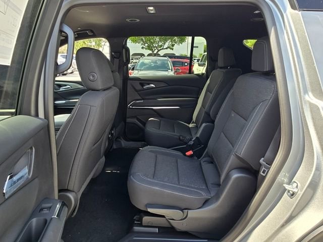2026 Chevrolet Traverse LT - Photo 11