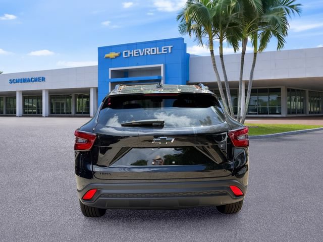 2026 Chevrolet Trax LT - Photo 6