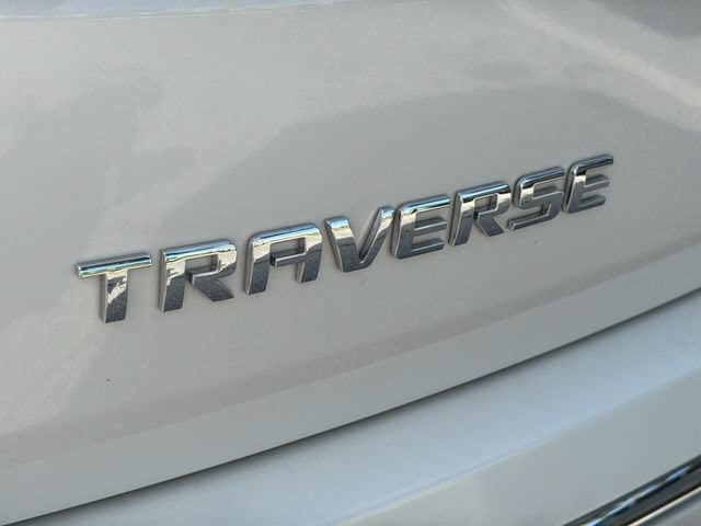 2021 Chevrolet Traverse Premier - Photo 10