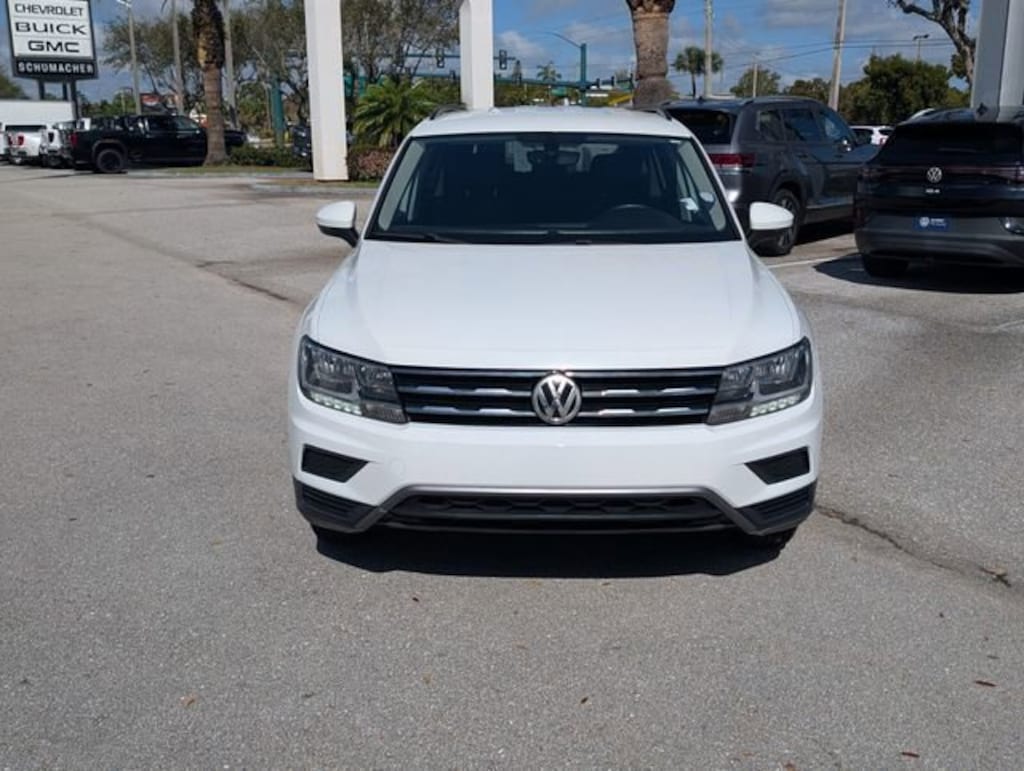 Used 2020 Volkswagen Tiguan SE