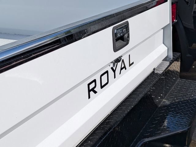 2025 Chevrolet Silverado 3500 HD Work Truck - Photo 12