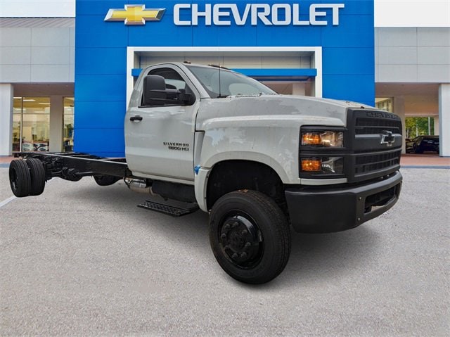 2023 Chevrolet Silverado 4500 Medium Duty Chassis Cab Work Truck's photo