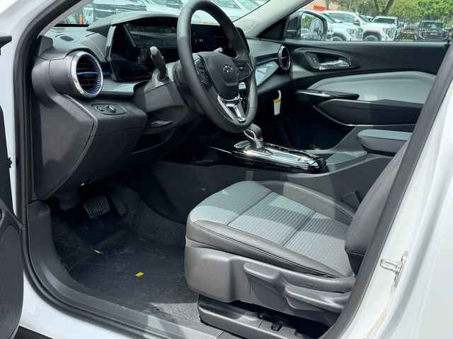 2026 Chevrolet Trax LT - Photo 12