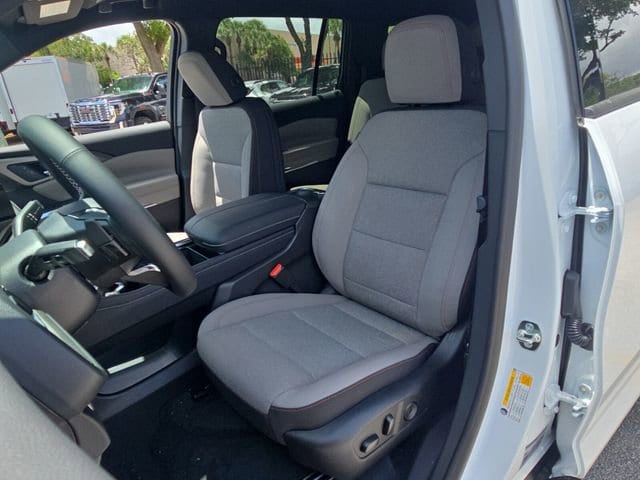 2026 Chevrolet Traverse LT - Photo 9