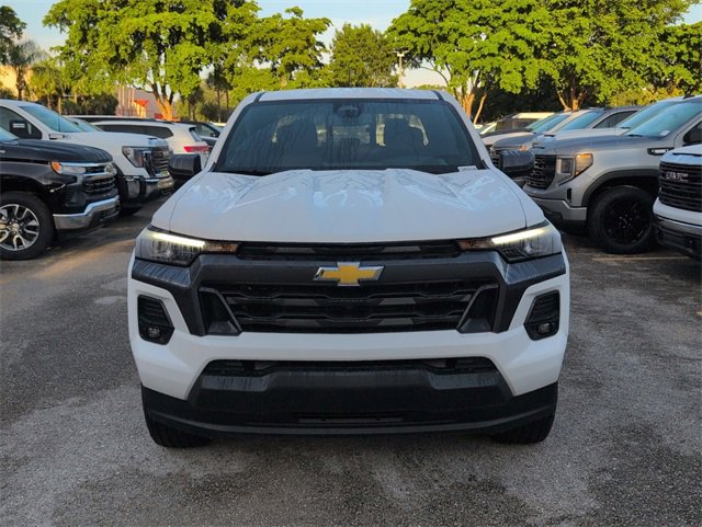 2026 Chevrolet Colorado LT photo 3