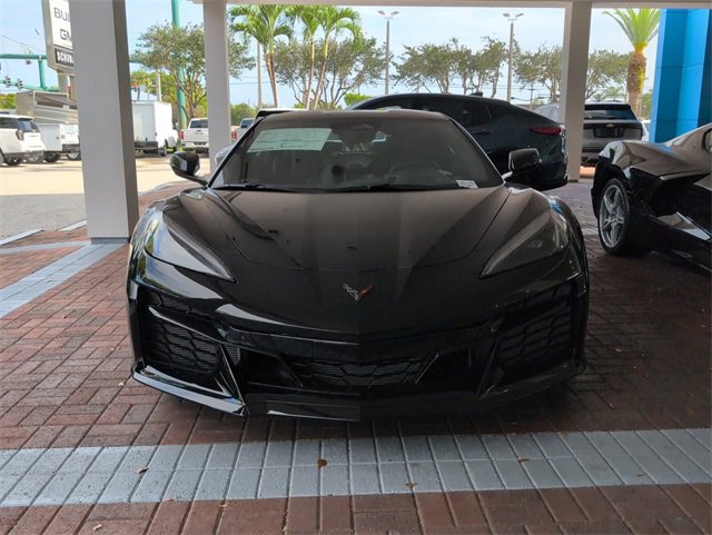 2025 Chevrolet Corvette Z06 2LZ photo 3