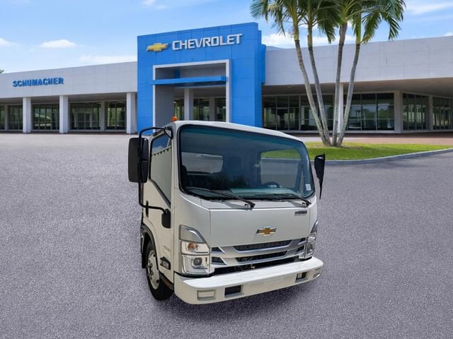2024 Chevrolet Low Cab Forward 4500 Gas 176" WB Regular Cab's photo