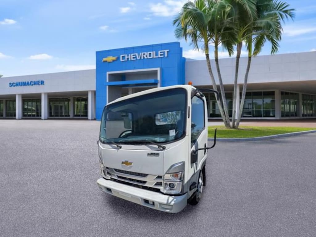 New 2025 Chevrolet Low Cab Forward 3500 HG NA Truck