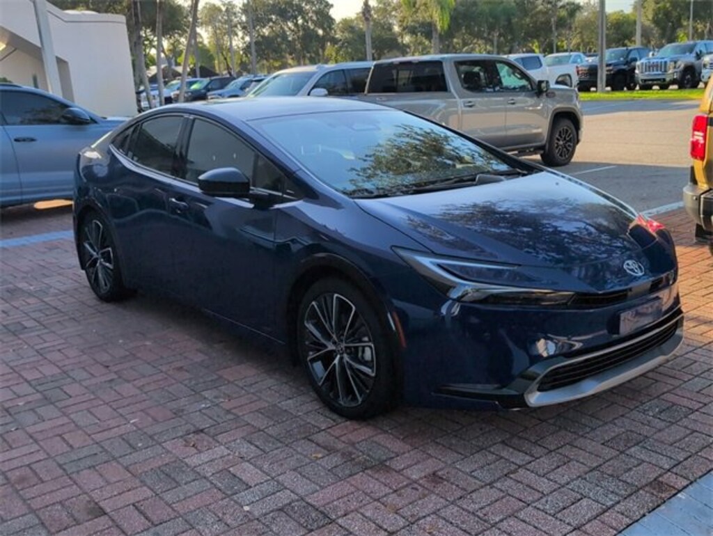 Used 2024 Toyota Prius LE