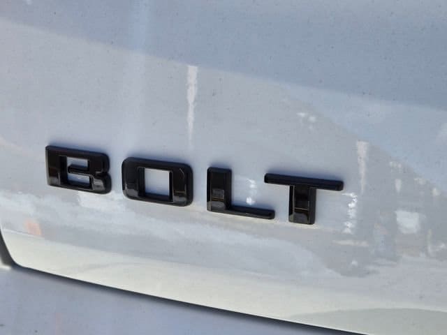 2027 Chevrolet Bolt LT - Photo 16