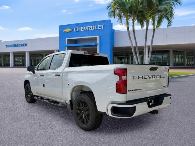 2026 Chevrolet Silverado 1500 Custom - Photo 5