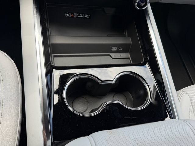 2026 Chevrolet Tahoe High Country - Photo 14